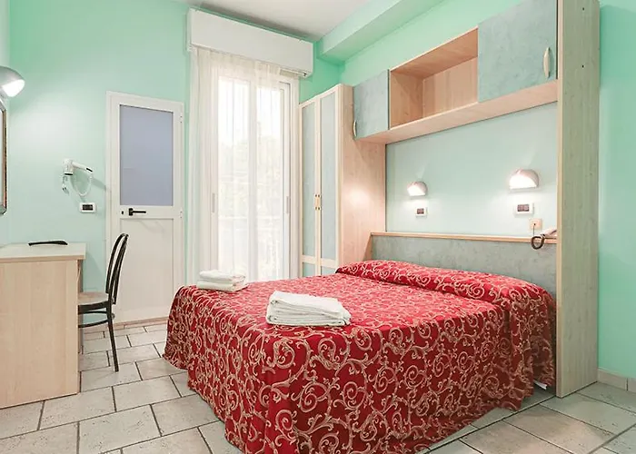 Le Lune 3* غاتيو أ ماري